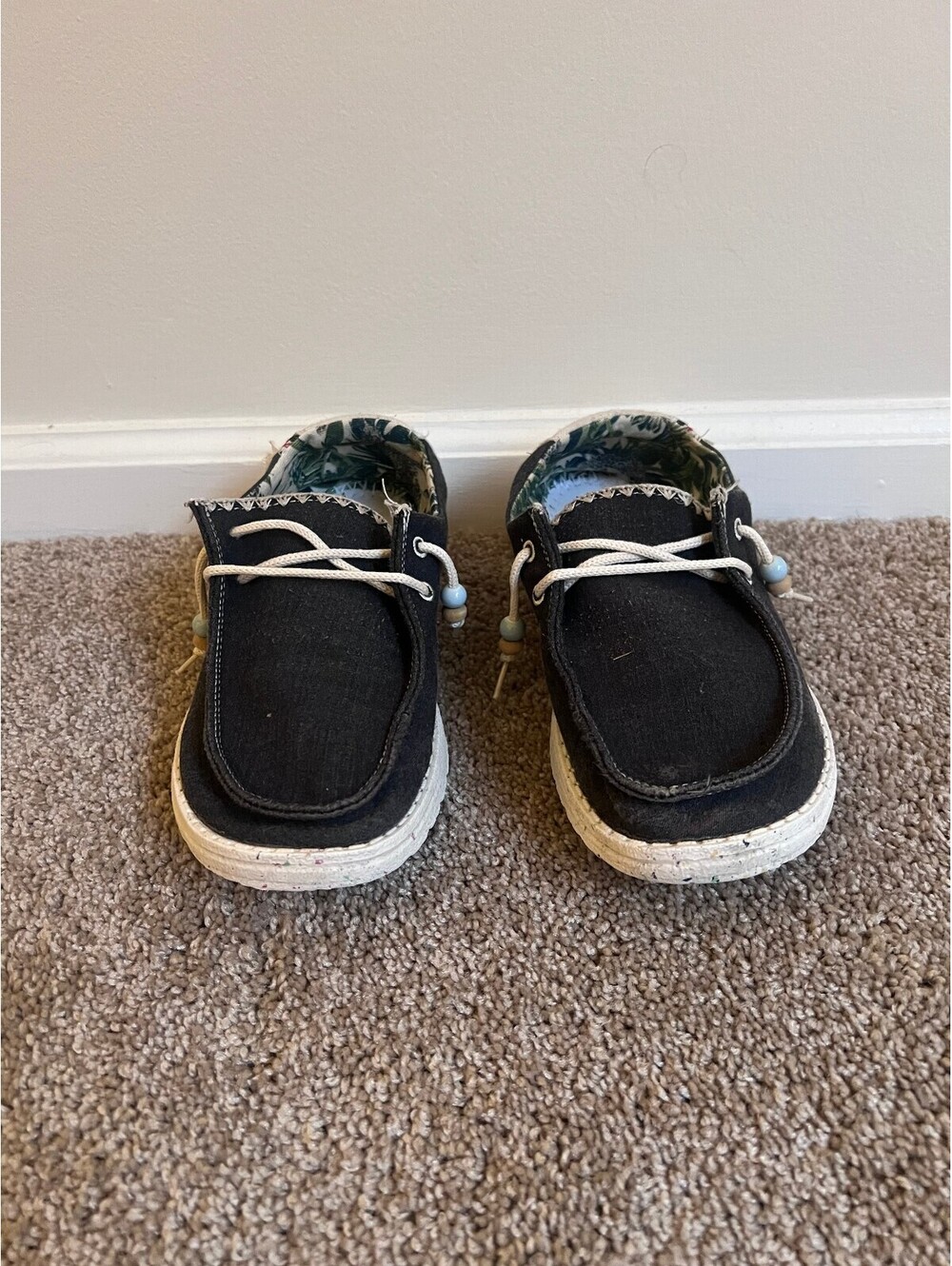 Hey Dude shoes Wendy Fringe womens black size 7